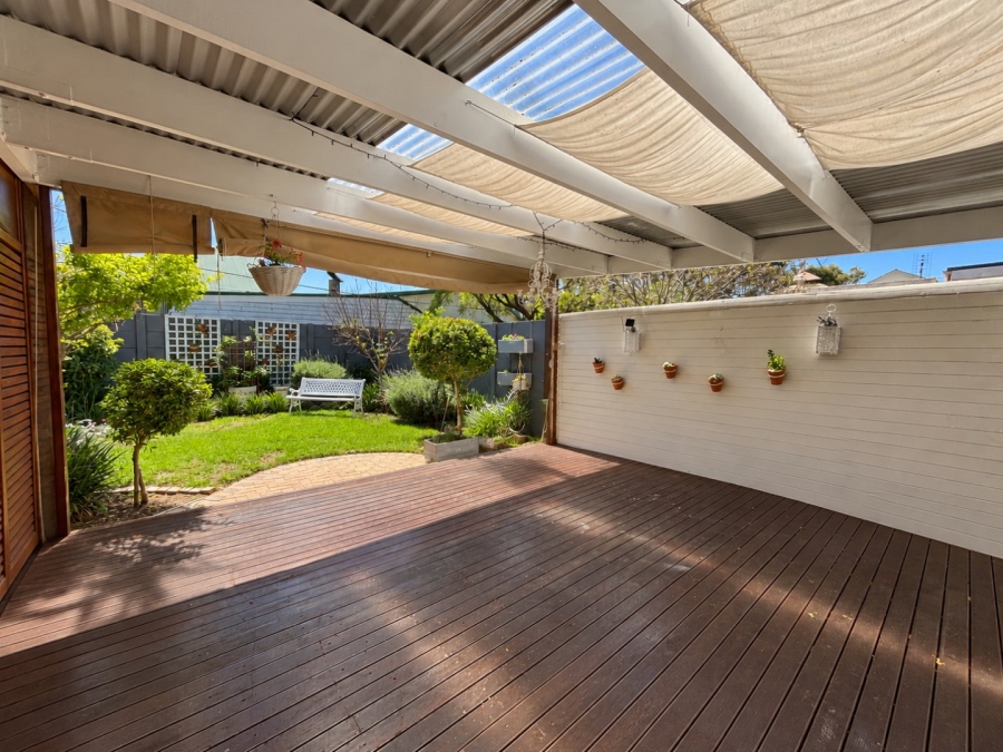 To Let 2 Bedroom Property for Rent in Diep River Western Cape